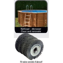 Brosse en nylon abrasif pour rénovateur d'extérieur.