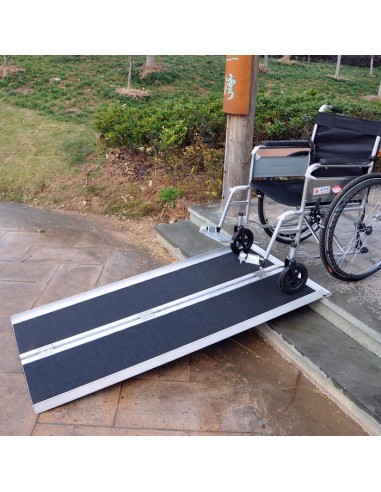 Rampe chargement aluminium capacité 270 Kg 305cm fauteuil roulant