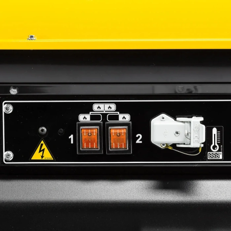 Puissant générateur d'air chaud pulsé fioul 88 kW.