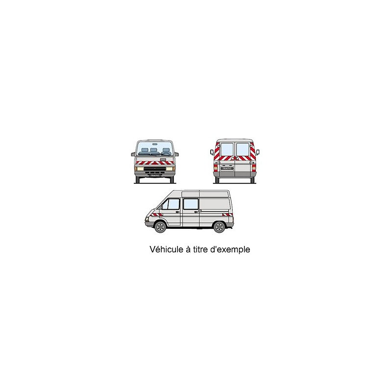 Kit de balisage prédécoupé pour grand véhicule classe B
