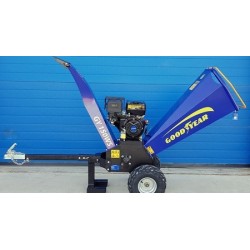 Broyeur de branches 12cm thermique GOOD YEAR 15cv à rotor 2