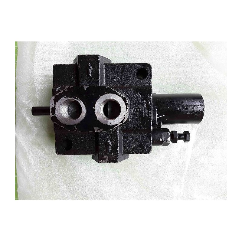57 valve 10009619 pour zipper zi-hs10tn zi-hs12tn zi-hs14tn Zipper ref 10009619 compatible ZI-HS10TN, ZI-HS12TN en vente chez